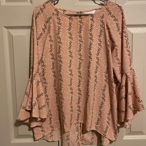 LC Lauren Conrad Flutter Sleeve Blouse
